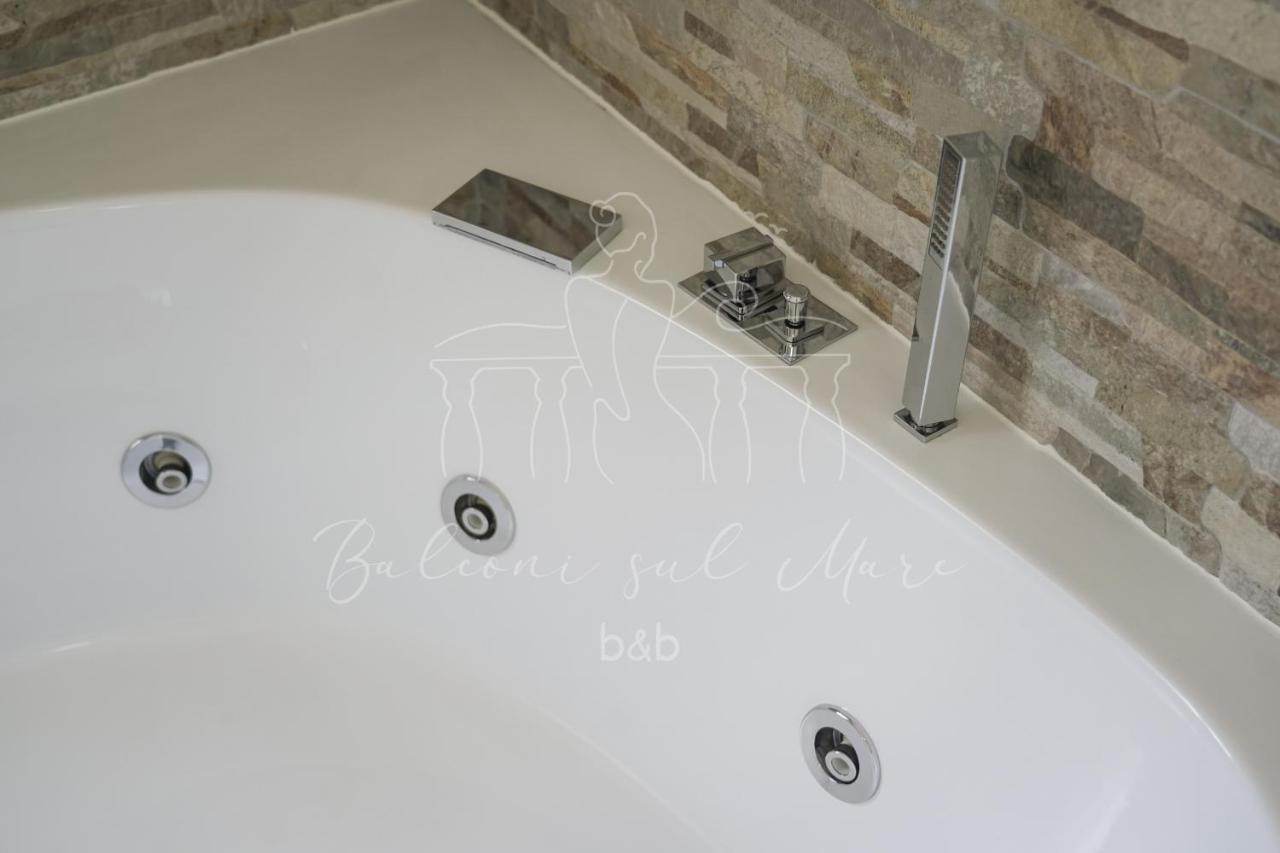 オートラント Balconi Sul Mare Bed & Breakfast エクステリア 写真