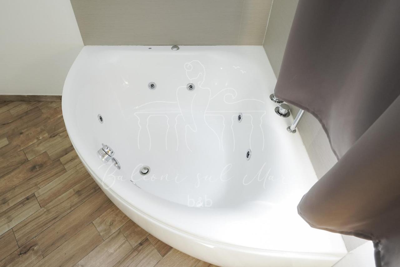 オートラント Balconi Sul Mare Bed & Breakfast エクステリア 写真