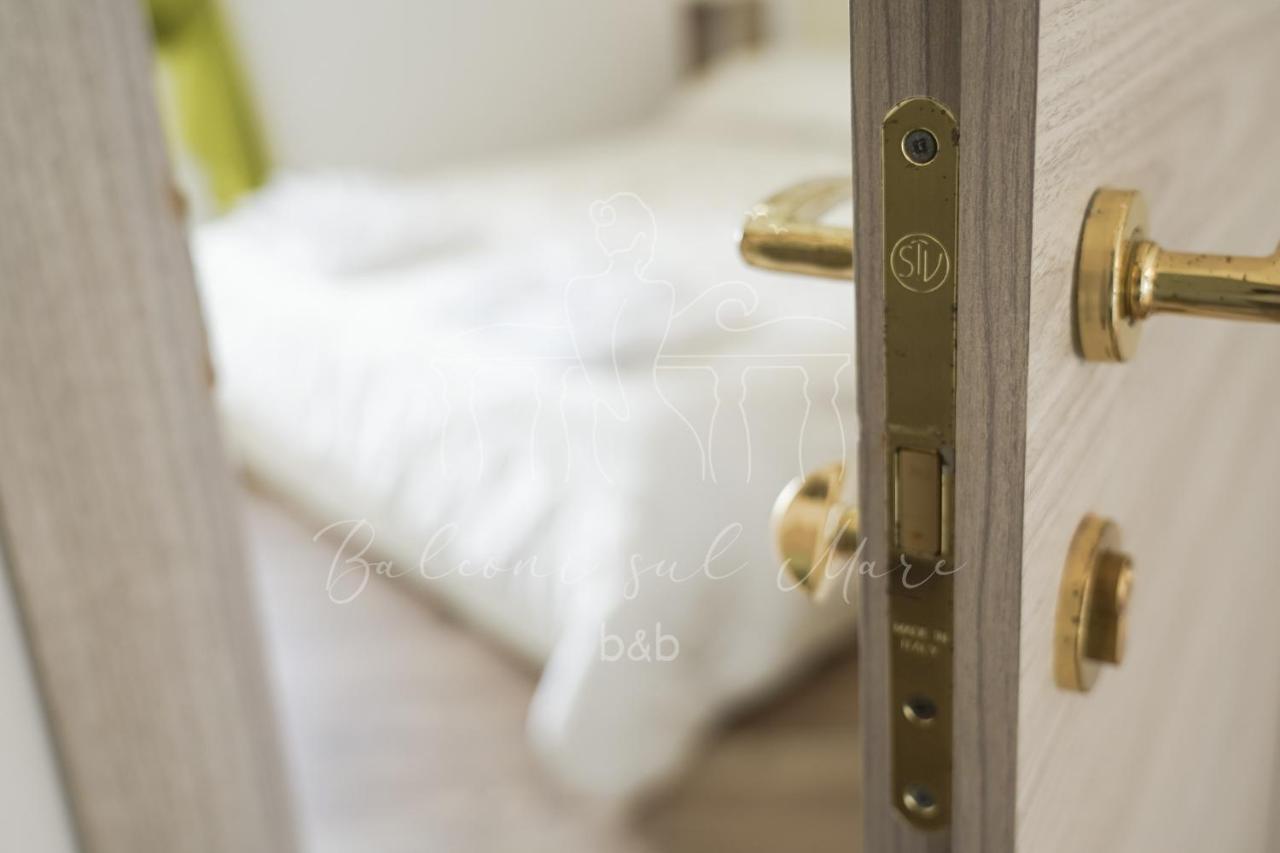 オートラント Balconi Sul Mare Bed & Breakfast エクステリア 写真
