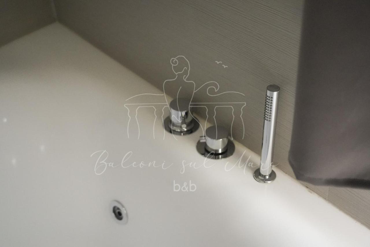 オートラント Balconi Sul Mare Bed & Breakfast エクステリア 写真
