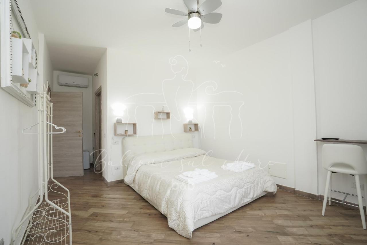 オートラント Balconi Sul Mare Bed & Breakfast エクステリア 写真