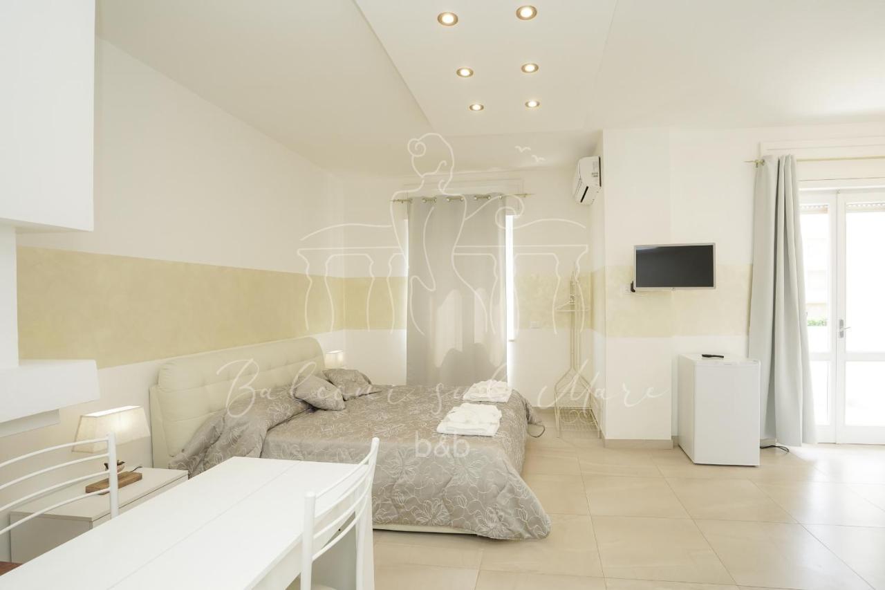 オートラント Balconi Sul Mare Bed & Breakfast エクステリア 写真
