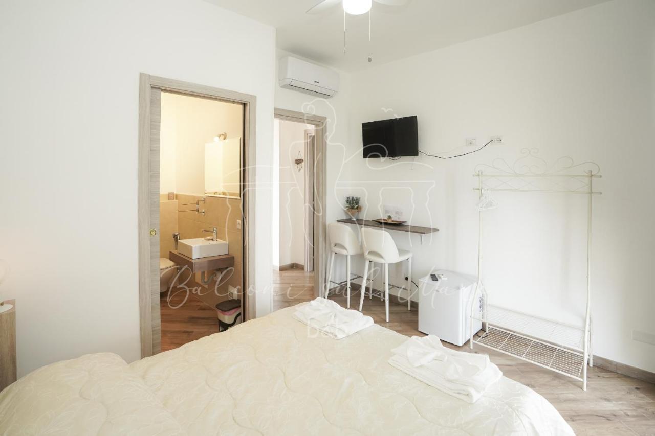 オートラント Balconi Sul Mare Bed & Breakfast エクステリア 写真